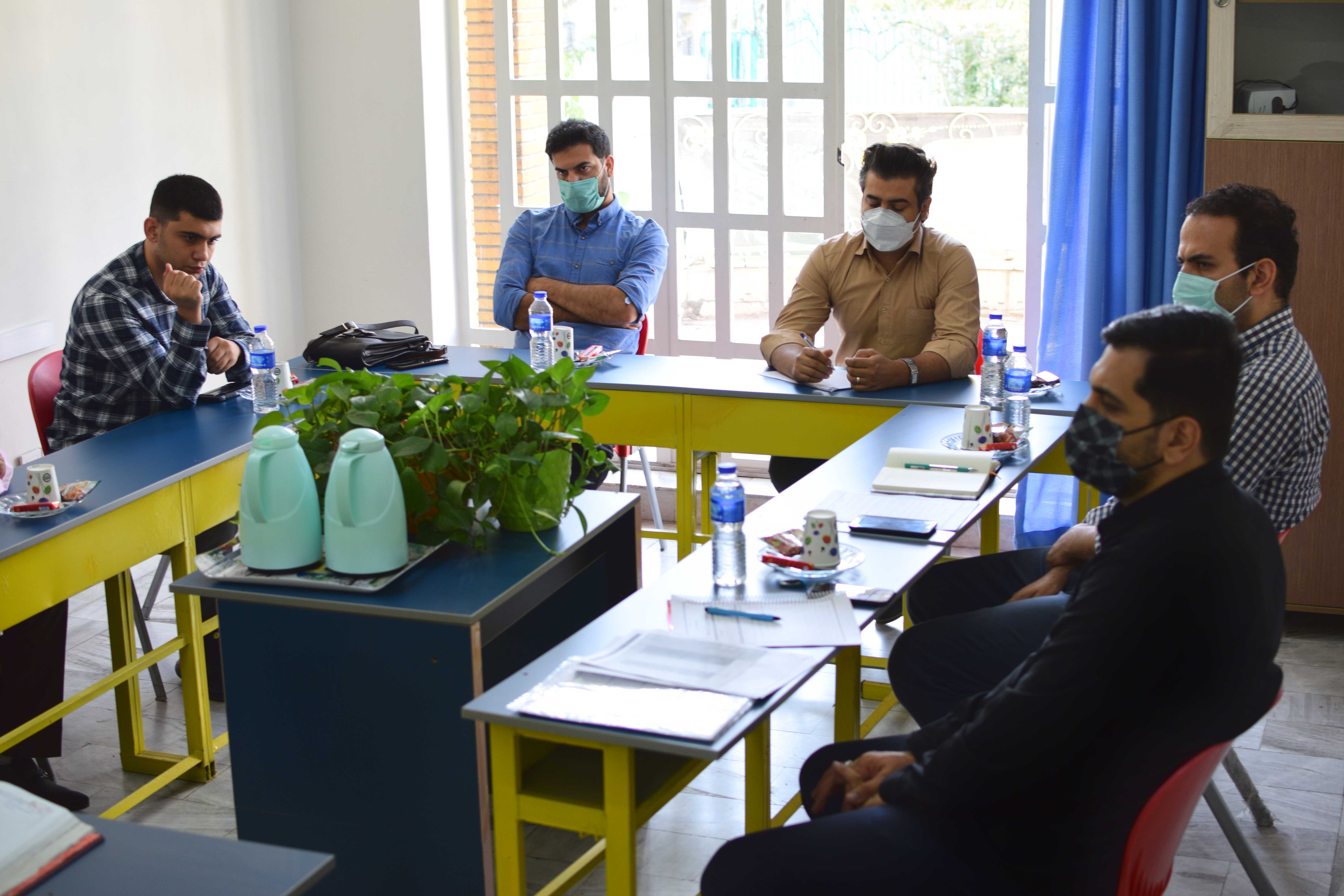 برگزاری جلسات کارگروه های درسی قبل از آغاز سال تحصیلی