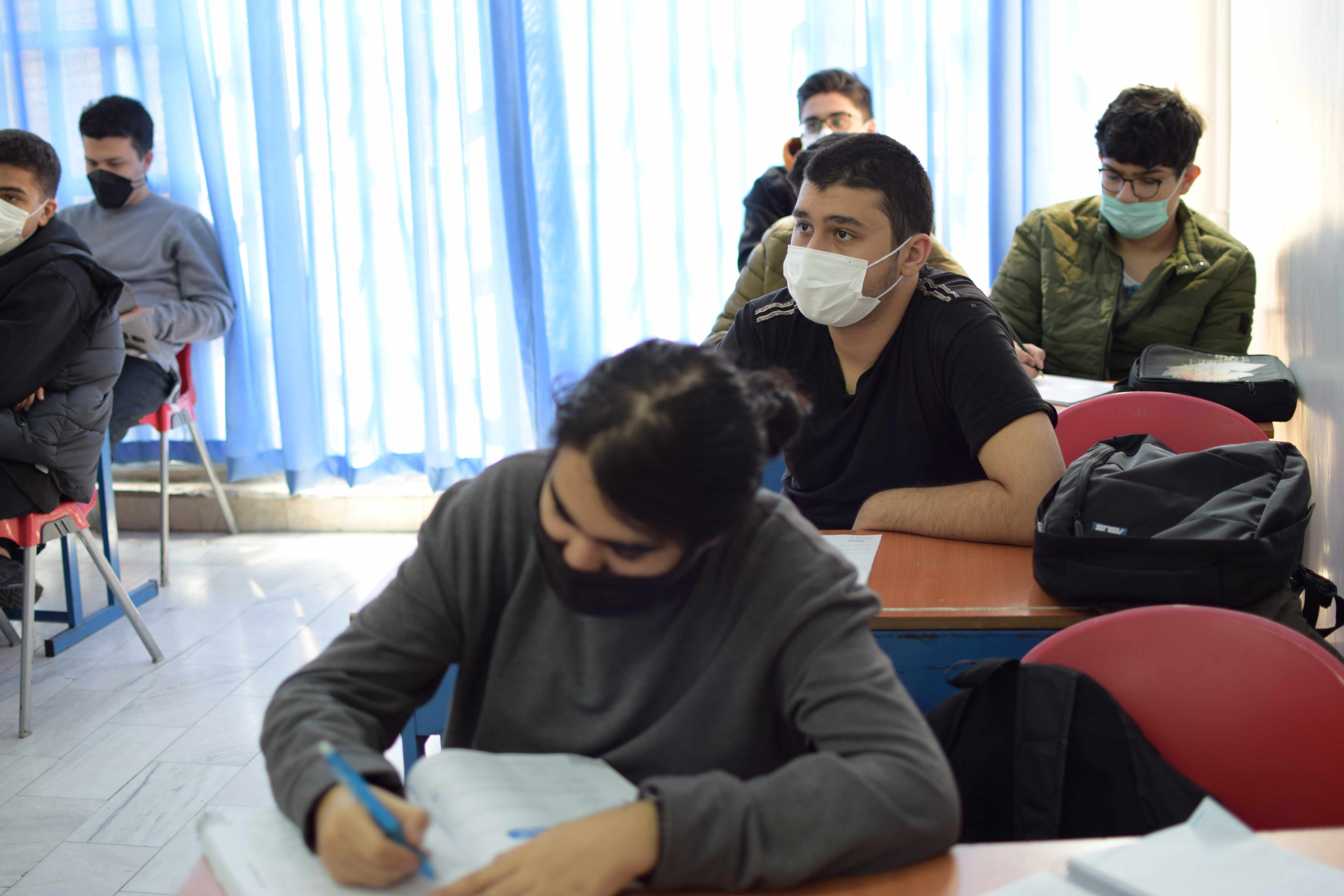 برنامه امتحانات نوبت اول دبیرستان دوره دوم عطارد