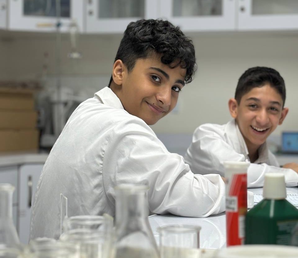 مصـــاحبه با دانش آموزان در دوره تابستانی