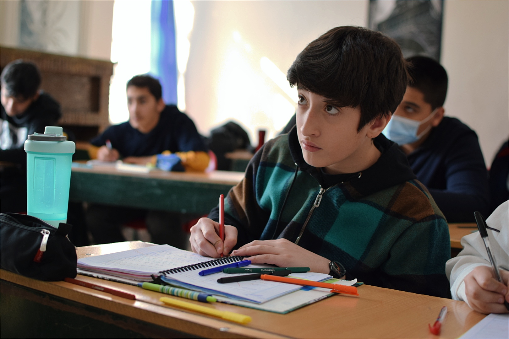 هشتمی‌های دانشمند آرایش الکترونی می‌خوانند