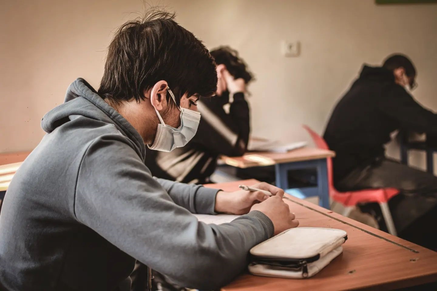 خیزِ بلند عطاردی‌ها برای کنکور با حضور نخبگان دانشگاه شریف